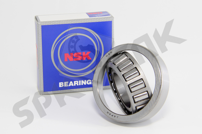 Роликовый подшипник с коническими роликами NSK